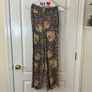 Size 0 William Morris print trousers
